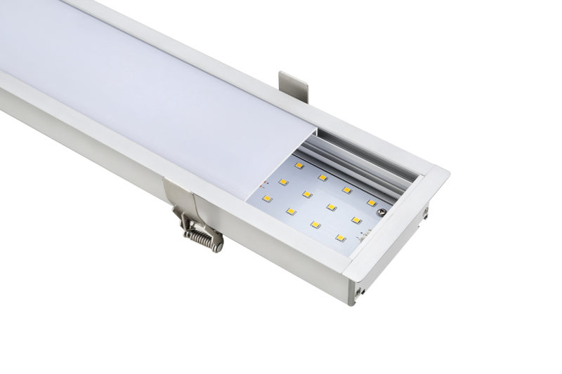 LED LINEAR RECESSED LIGHT CONNECTION